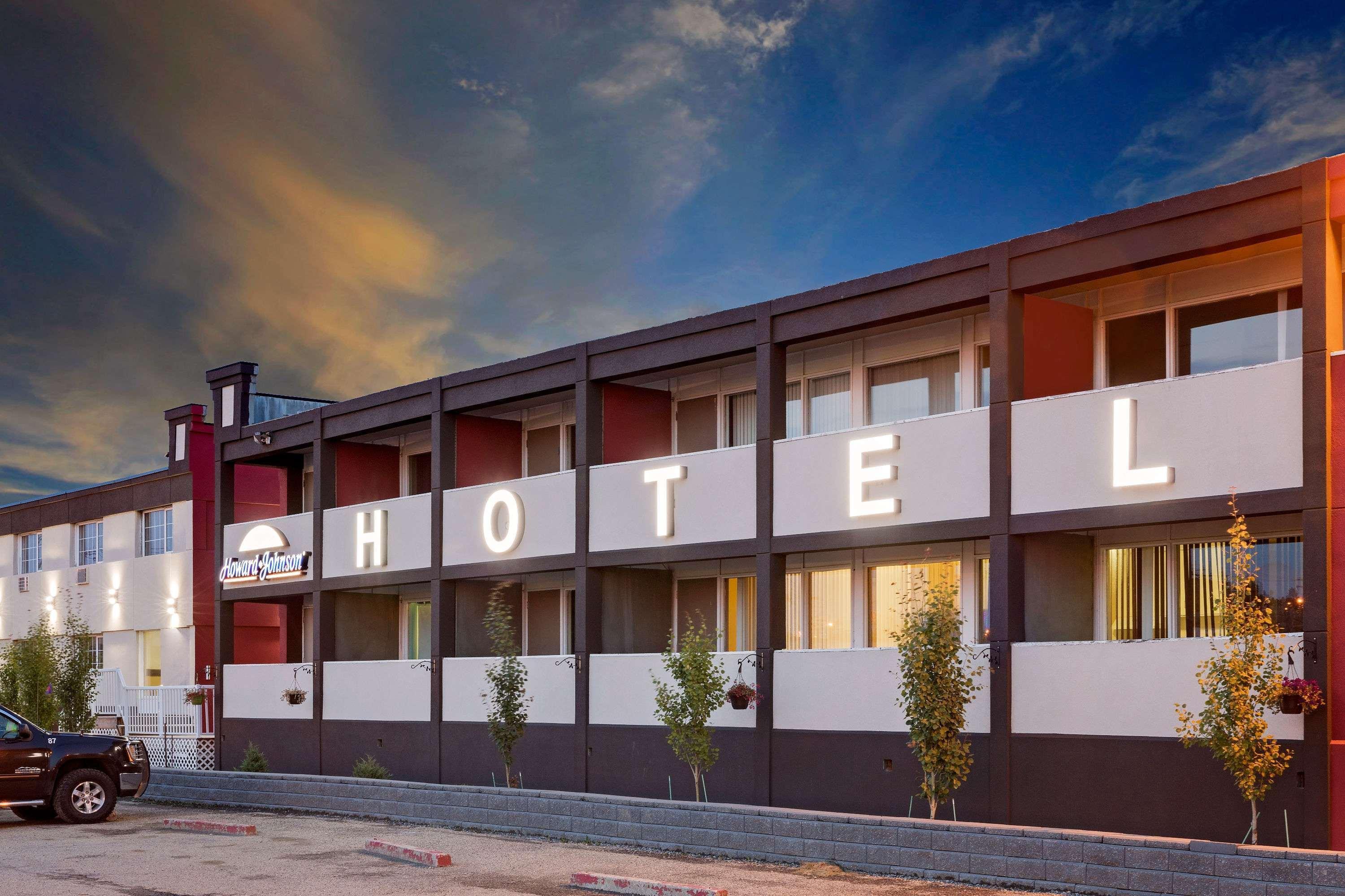 Baymont By Wyndham Edson Hotel Bagian luar foto