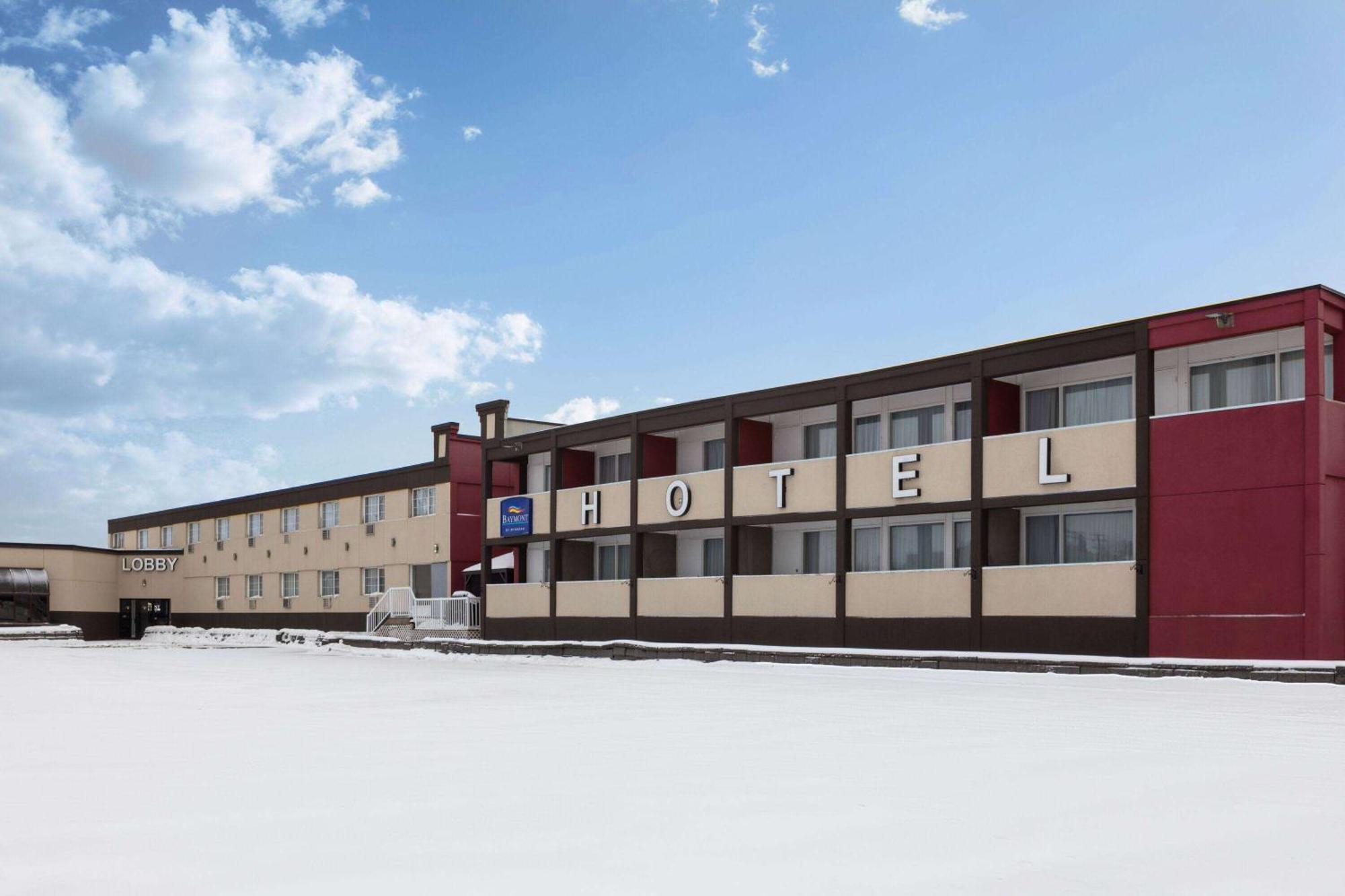Baymont By Wyndham Edson Hotel Bagian luar foto